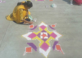 Creating Rangoli Design